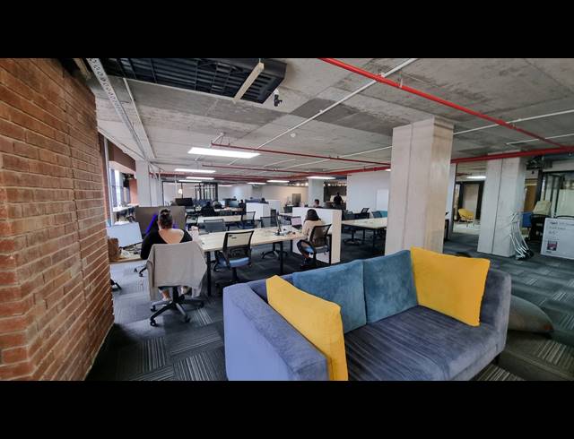 433M² OFFICE FOR SALE IN WOODSTOCK